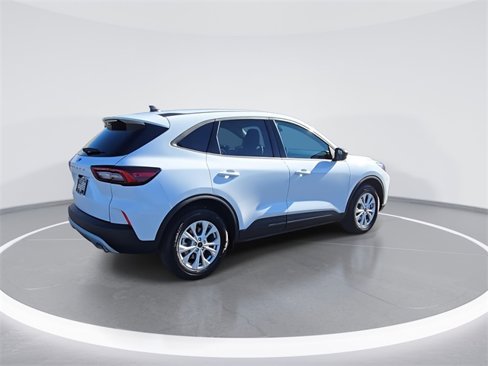 New 2025 Ford Escape Active image 8