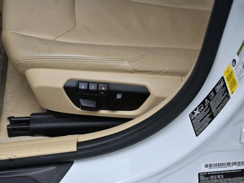 Used 2014 BMW 328i xDrive Sedan image 13