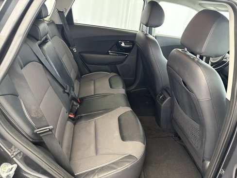Used 2022 Kia Niro EX w/ Cold Weather Package image 15