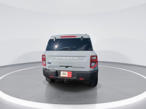 Used 2023 Ford Bronco Sport Badlands image 8