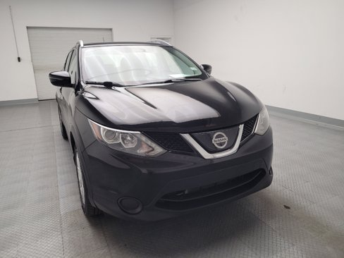 Used 2018 Nissan Rogue Sport SV image 14