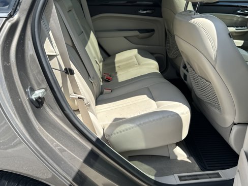 Used 2014 Cadillac SRX Luxury w/ Driver Awareness Package image 14