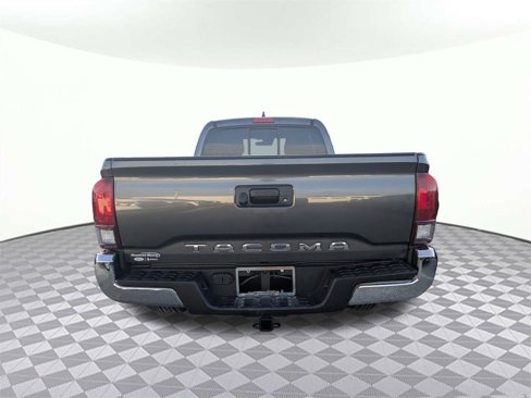 Used 2021 Toyota Tacoma SR5 image 3