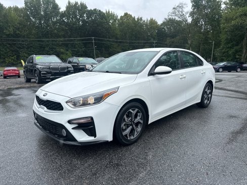 Used 2021 Kia Forte LXS image 2