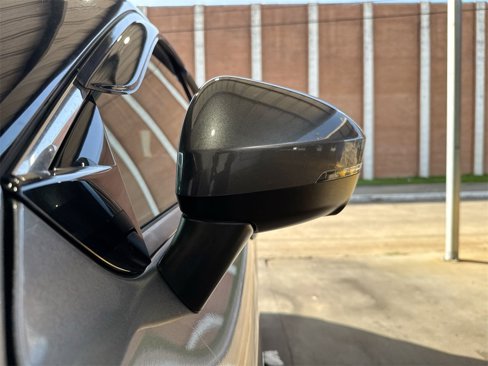 Used 2021 Nissan Rogue SV image 11