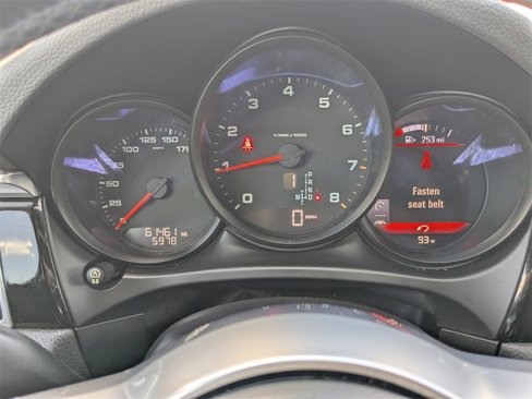 Used 2017 Porsche Macan image 22