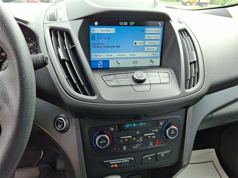 Used 2019 Ford Escape SE image 14