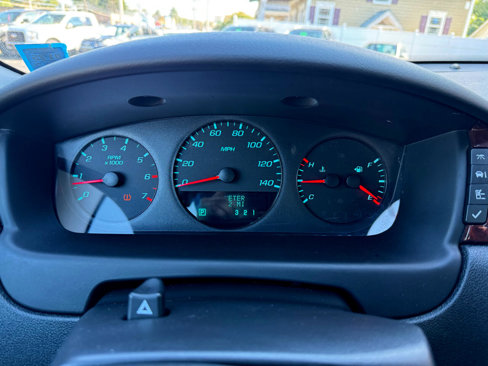 Used 2010 Chevrolet Impala LS image 18