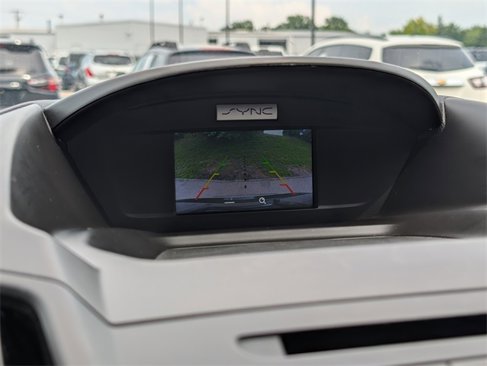 Used 2017 Ford Escape SE image 19