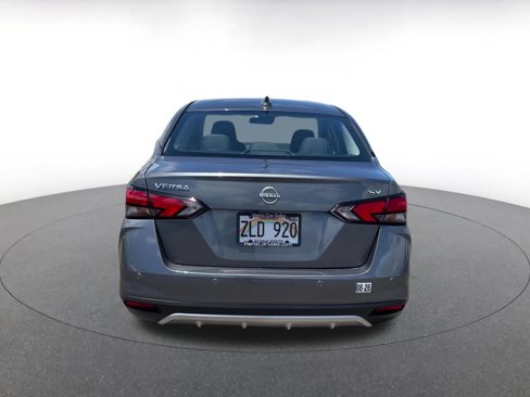 Used 2023 Nissan Versa SV image 12
