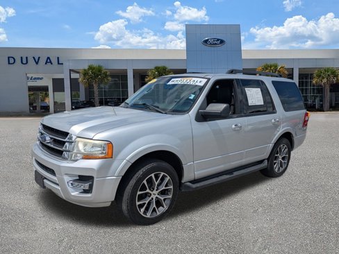 Used 2016 Ford Expedition XLT w/ Equipment Group 202A image 7