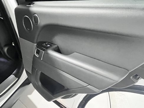 Used 2020 Land Rover Range Rover Sport HSE image 50