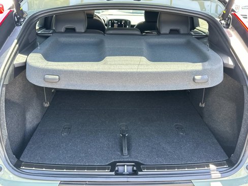 Certified 2022 Volvo C40 P8 Recharge Ultimate image 22