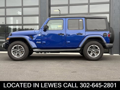 Used 2018 Jeep Wrangler Unlimited Sahara image 2