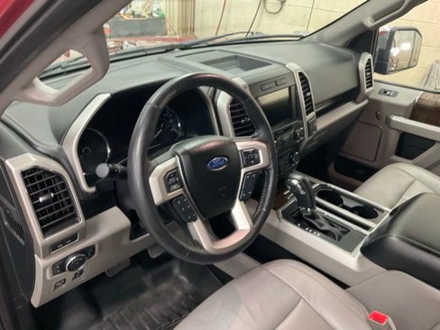 Used 2018 Ford F150 Lariat image 13