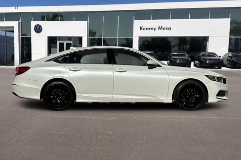 Used 2018 Honda Accord LX image 3
