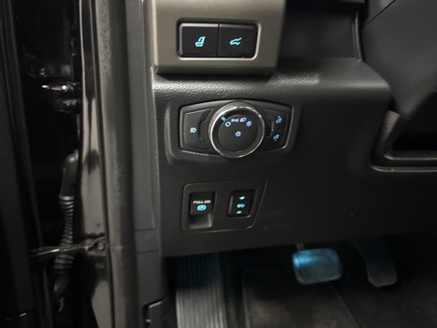 Used 2019 Ford Expedition Max XLT w/ Equipment Group 202A image 36