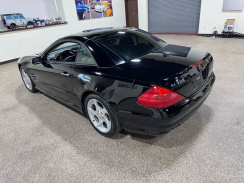 Used 2005 Mercedes-Benz SL 500 image 16