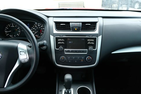 Used 2017 Nissan Altima 2.5 S w/ Power Driver Seat Package image 23