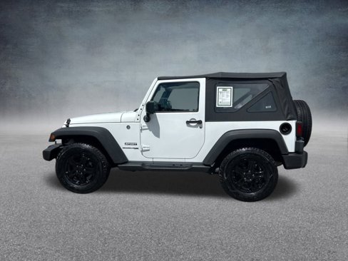 Used 2018 Jeep Wrangler Sport image 7