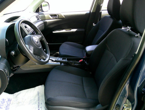 Used 2011 Subaru Forester 2.5X Premium w/ All-Weather Pkg image 38