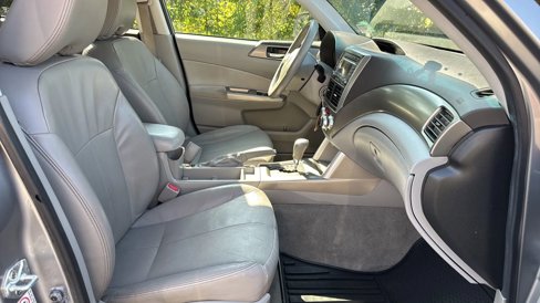 Used 2009 Subaru Forester 2.5X Limited image 12