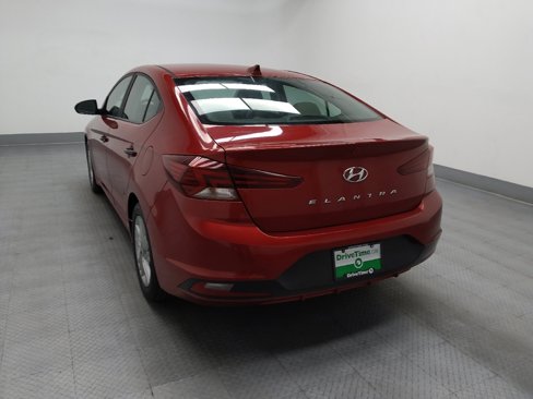 Used 2019 Hyundai Elantra SEL image 6