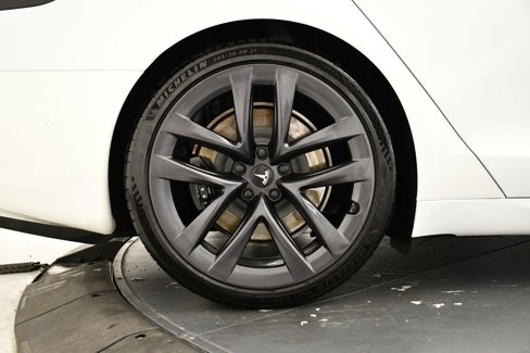 Used 2022 Tesla Model S image 17
