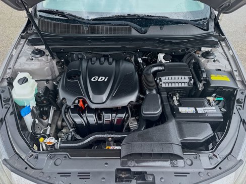 Used 2015 Kia Optima LX image 26