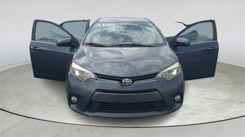 Used 2015 Toyota Corolla LE image 9