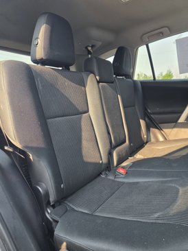 Used 2015 Toyota RAV4 LE image 20