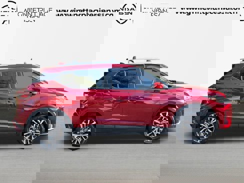 Used 2021 Nissan Kicks SV w/ Exterior Package image 4