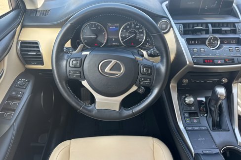 Used 2018 Lexus NX 300 FWD image 27