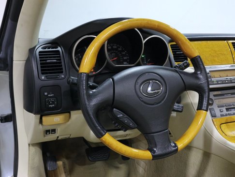Used 2002 Lexus SC 430 Convertible image 55