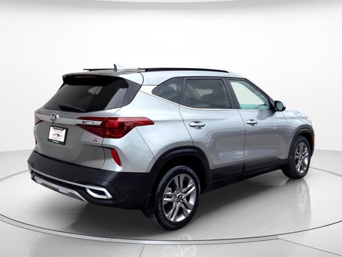 Used 2021 Kia Seltos S image 3