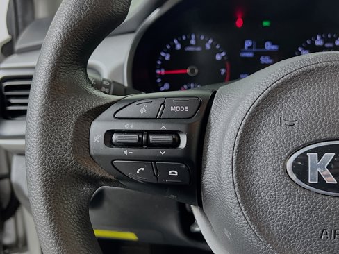 Used 2021 Kia Rio LX image 19