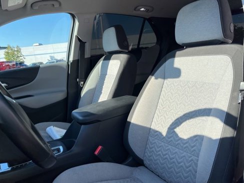Used 2024 Chevrolet Equinox LT image 13