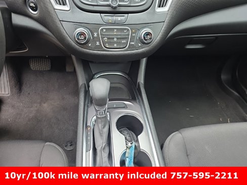 Used 2022 Chevrolet Malibu LT image 12