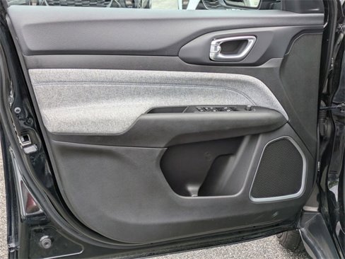 New 2025 Jeep Compass Latitude w/ Convenience Group image 12