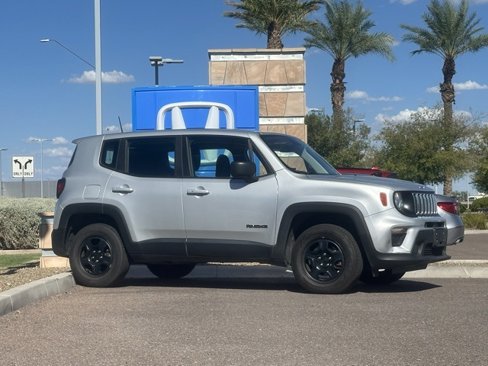 Used 2020 Jeep Renegade Sport image 4