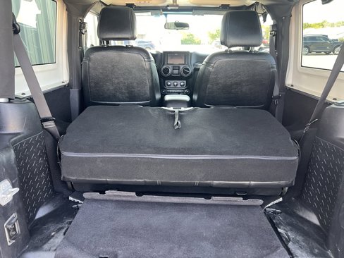 Used 2014 Jeep Wrangler Sport image 24
