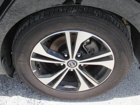 Used 2023 Nissan Sentra SV image 9
