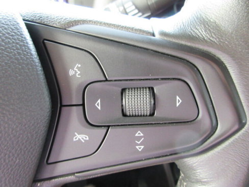 Used 2023 Chevrolet Bolt LT w/ Infotainment Package image 24