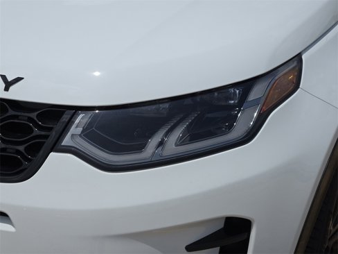 Certified 2025 Land Rover Discovery Sport Dynamic SE image 10