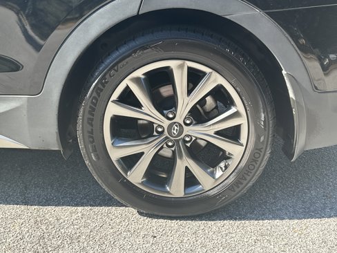Used 2018 Hyundai Santa Fe Sport image 20