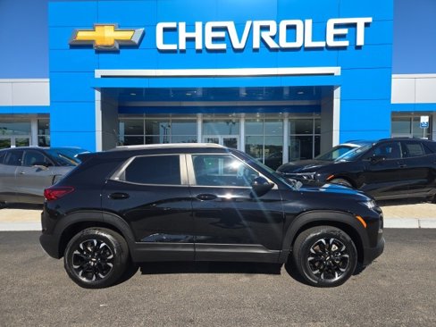 Used 2023 Chevrolet TrailBlazer LT image 3