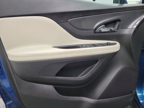 Used 2020 Buick Encore Preferred w/ Safety Package image 18