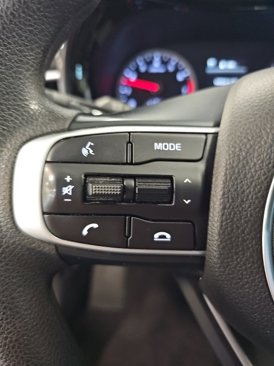 Used 2023 Kia K5 LXS image 15