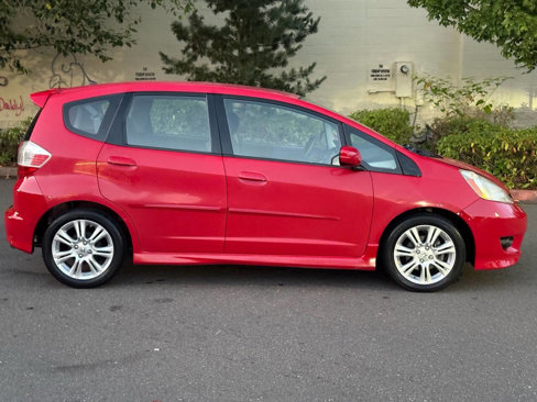 Used 2010 Honda Fit Sport image 3