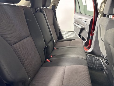 Used 2014 Ford Edge SEL image 32